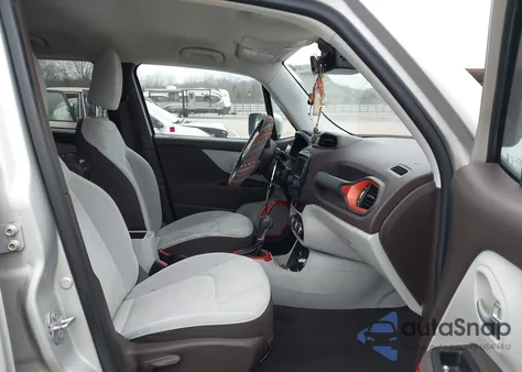 2015 Jeep Renegade Latitude z USA, uszkodzony, nr VIN ZACCJABT0FPB61141